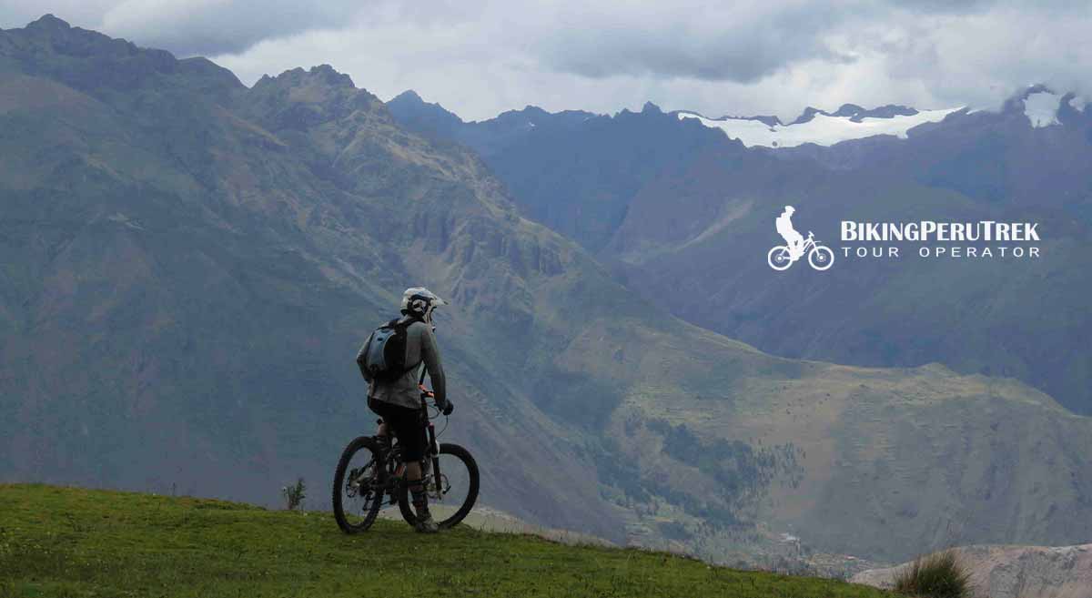 biking-in-the-andes-downhill